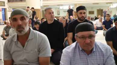 Sivas’ta Mevlid Kandili Coşkusu Ay Yıldız Cami’de Yaşandı