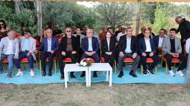 Vali Yılmaz Şimşek ve Başkan Adem Uzun Hafik Kürmeşi Festivali'ne Katıldı