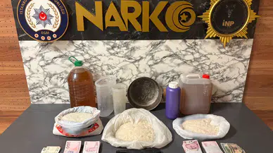 Esenyurt'ta Uyuşturucu Operasyonu: 13 Kilo 550 Gram Metamfetamin Ele Geçirildi