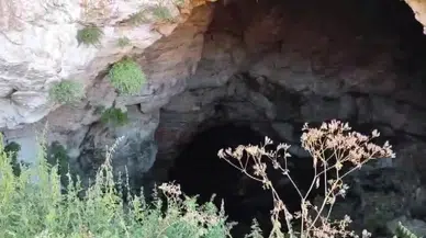 Sivas’ta Gizemli Mağara Keşfi: 400 Metrelik Doğal Oluşum Dikkat Çekiyor