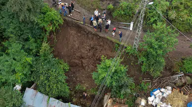 Ordu Akkuş’ta Heyelanda Ahır Toprak Altında Kaldı: 5 Büyükbaş Telef Oldu, 5'i Kurtarıldı