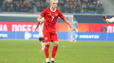 Galatasaray'da Tarihi Transfer: Kulüp Tarihinin İlk Rus Futbolcusu Aleksey Batrakov Geliyor