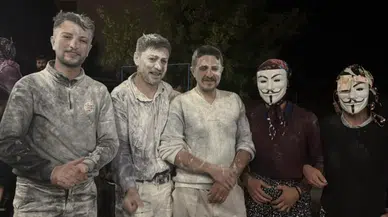 Altınyayla’da Asırlık Düğün Geleneği Yaşatılıyor: Damadın Yakınları Eşeğe Bindiriliyor