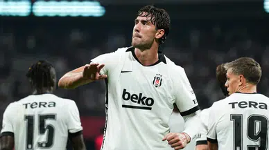 Vlahovic Hat-Trick Yaptı, Beşiktaş Fark Attı