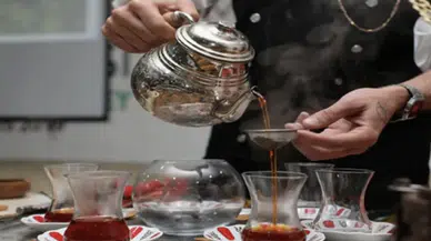 Türkiye'nin milli içeceği çay sağlıklı mı? Yeniden ısıtıp içenler dikkat!