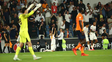 Galatasaray’da Lucas Torreira İlk Golünü Başakşehir’e Attı
