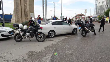 Okul Önünde Silahlı Tehdit Alarmı: Polis Ekipleri Yakaladı