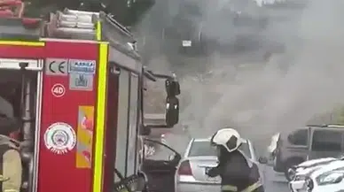 Hastane Otoparkında Otomobil Yangını: Ekipler Sevk Edildi