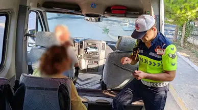 Antalya’da 3 bin 672 okul servisi denetlendi, 8 araç men edildi