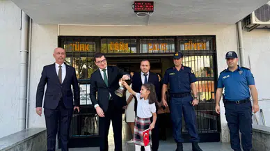 Bozdoğan’da İlk Ders Zili Çaldı: Kaymakam Sözen Fatih İlkokulu’nda Öğrencilerle Buluştu!