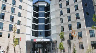 Sivas’ta Eğitime Büyük Yatırım: Öğretmen Akademisi ve Yeni Okullar Dikkat Çekiyor