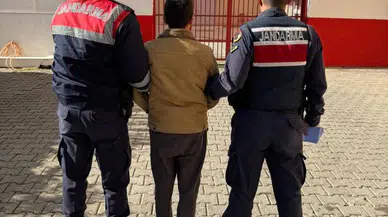 Jandarma bastı, firari düştü: Koçarlı’da hükümlü kafeslendi