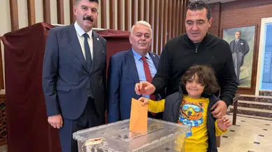 Sivas’ta İl Kongresi Gerçekleştirildi: Ulaş Karasu’dan Birlik ve Değişim Mesajı
