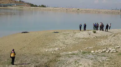 Piknik Yapan Vatandaşlar Fark Etti! Göletten Cansız Beden Çıktı