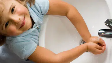 Okul Dönemi Çocuk Hastalıklarından Korunmanın Etkili Yolları