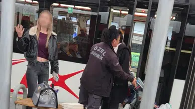 Otizmli Çocuk Kediye Dokundu! Ortalık Bir Anda Karıştı
