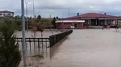 Sivas'ta Sağanak Alarmı: Köyler ve Mesire Alanı Sular Altında