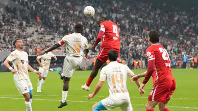 Beşiktaş Başakşehir Engelini Aştı: Junior Olaitan'dan Kritik Gol