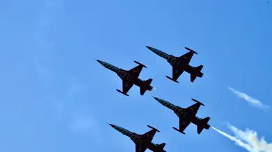 Fethiye'de Türk Yıldızları Rüzgârı! Vatandaşlar Hayran Kaldı