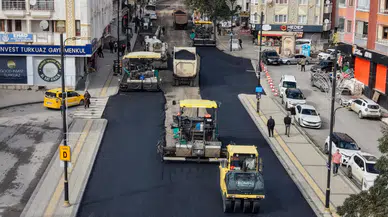 Sivas’ta Mevlana Caddesi’nde Asfalt Çalışmaları Başladı