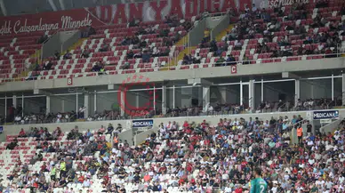Sivasspor 4 Gol Attı Ama Tribünler Boş Kaldı! Maçı Sadece 627 Taraftar İzledi