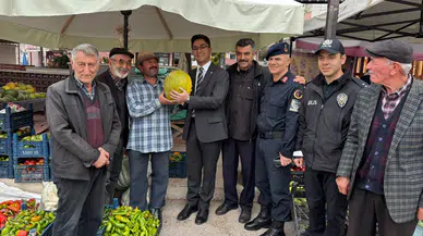 Akıncılar Kaymakamı Faruk Karababa Halk Pazarını Ziyaret Etti