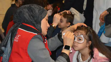 Yağmur Altında Şenlik Coşkusu! Çocuklar Doyasıya Eğlendi