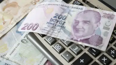 Geçmiş yıllardaki gibi olmayacak dedi! Asgari ücret için tahminleri sıraları!