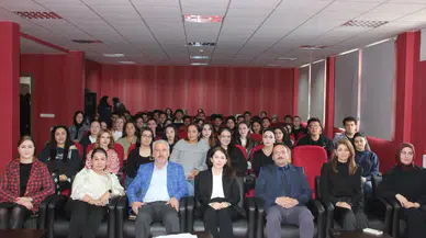 Hafik’te Yerel Yönetim ve Üniversite Gençliği Söyleşisi Düzenlendi