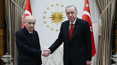 Bahçeli'den 'adaylık' açıklaması: Sayın Erdoğan'ın 3. adaylığı ülkenin hayrınadır