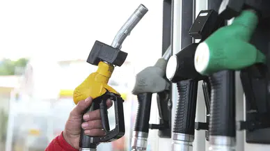 Benzine Büyük Zam Kapıda! İşte Şehir Şehir Yeni Akaryakıt Fiyatları