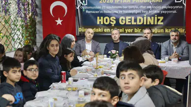 Başkan Adem Uzun, 4 Eylül Ortaokulu Öğrencileriyle İftar Sofrasında Buluştu