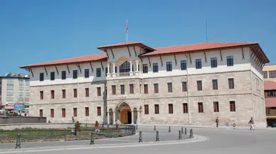 Sivas’ta Vali Yardımcılığı ve Kaymakamlık Görevlerinde Değişim!