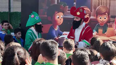 Muhtar Burak Zakir Baş’tan Öğrencilere Unutulmaz Ramazan Jesti