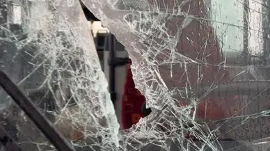Sivas Belediyesi Servis Aracına Nacakla Saldıran Kişi Yakalandı! Belediye Açıklama Yaptı!