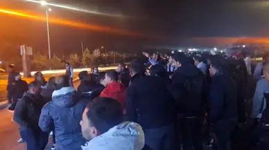 Sivasspor Taraftarları Tesisler Önünde Toplandı: Protesto Sürüyor