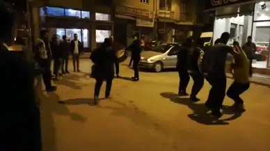 Sahurda Davullu Zurnalı Halay: Gardaş Burası Sivas!