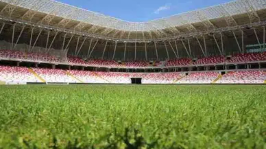 Sivasspor Sakaryaspor Maçında Tribünler Boş Kaldı! 955 Kişi Geldi!