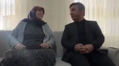 15 Yaşında Kendi Hayatından Vazgeçti, 11 Kardeşini Büyüttü