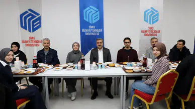 Rektör Prof. Dr. Mehmet Kul Öğrencilerle İftarda Buluştu