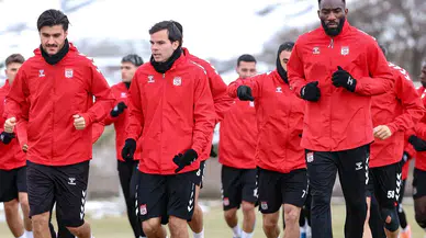 Sivasspor'da Sarıyer Maçı Hazırlıkları Başladı: Hedef Galibiyet
