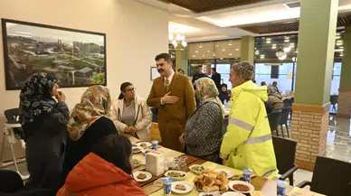 Kaymakam ve Belediye Başkanı Vatandaşlarla İftarda