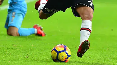 IFAB’ten Futbolda Zaman Geçirmeye Karşı Yeni Düzenlemeler!