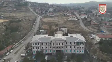 Divriği’de Yeni Kaymakamlık Binası Yükseliyor