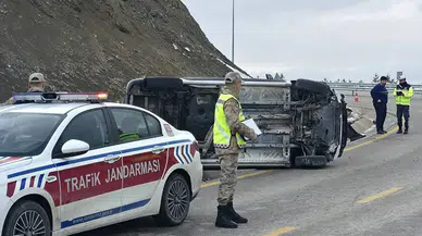 Takla Atan Otomobilde Mucize! Burunları Bile Kanamadı