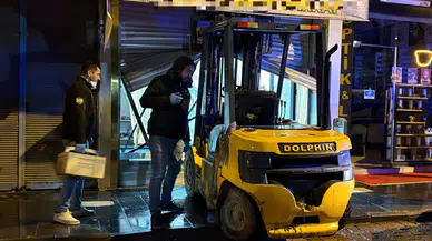İnanılmaz Olay: Çalıntı Forkliftle Kuyumcu Soygunu!