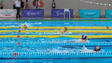 90 Sporcu Olimpik Havuzda Madalya Mücadelesi Veriyor
