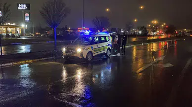 Sivas'ta Trafik Kazası: Karşıya Geçen Yayaya Otomobil Çarptı