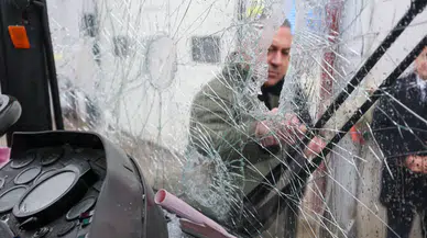 Sivas Belediyesi’ne Ait Araca Saldırı