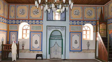 Tekkeyenicesi Köyü Camisi İhtişamıyla Göz Kamaştırıyor